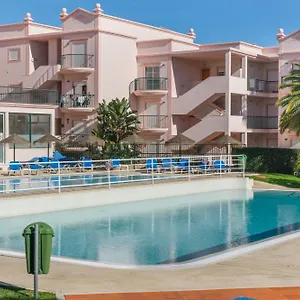 https://st-james-215-3-bedrooms-air-con-wi-fi-shared-pool.hotelaalgarve.com