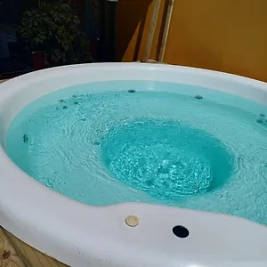 https://casa-de-ferias-familiar-com-linda-vista-a-300m-da-praia.santa-catarina-brasil.com